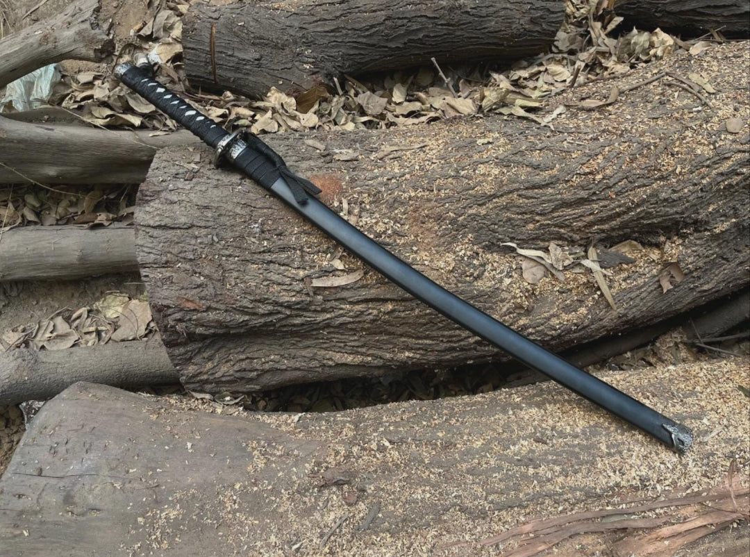 Black Ninja katana